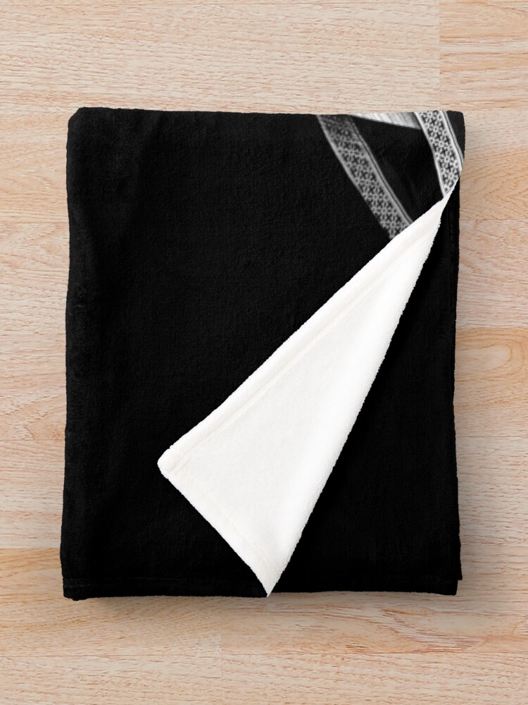 World Of Horror Cursed Katana Spirit Throw Blanket - Image 2